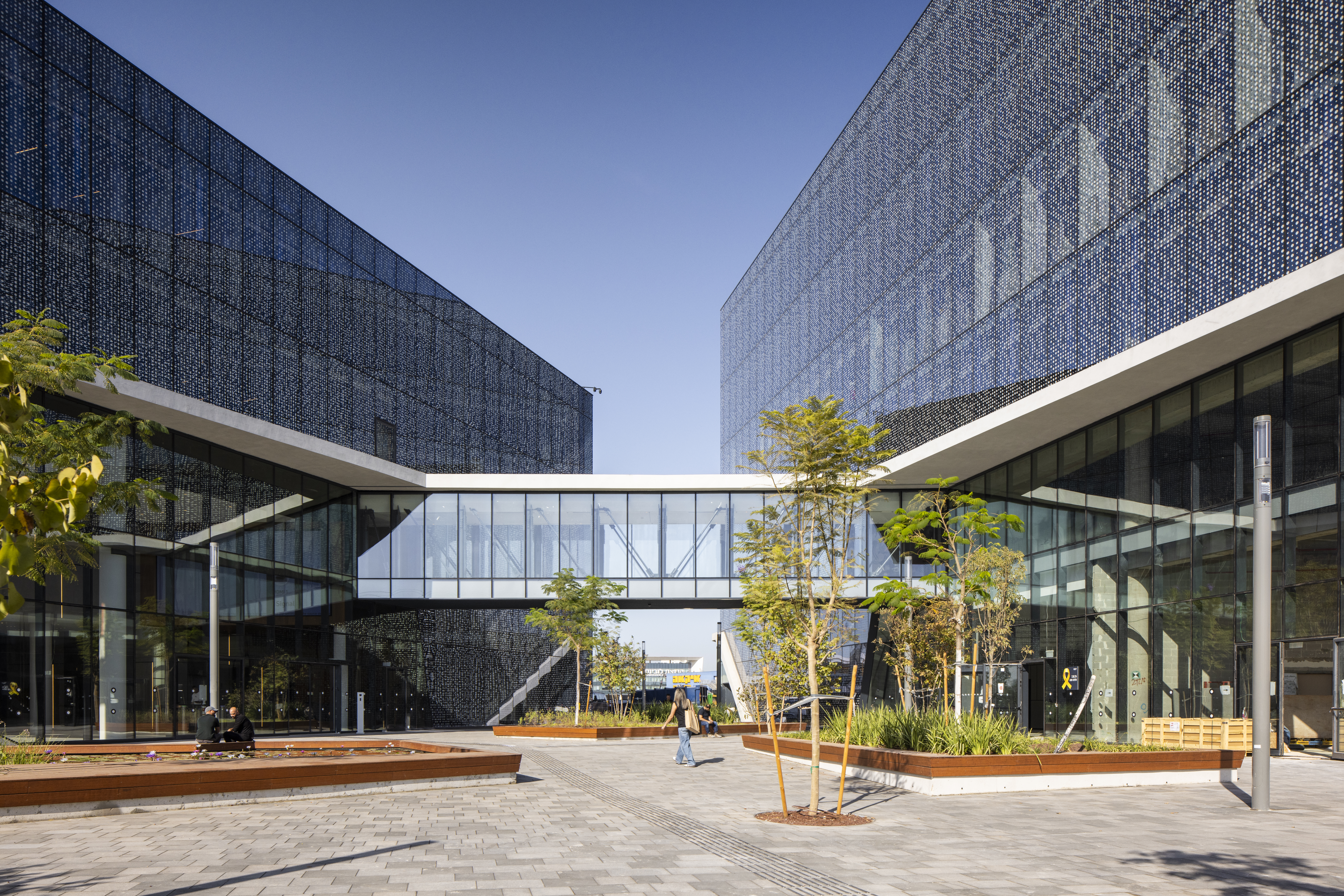 מוצרים ושירותים לבנייה ירוקה